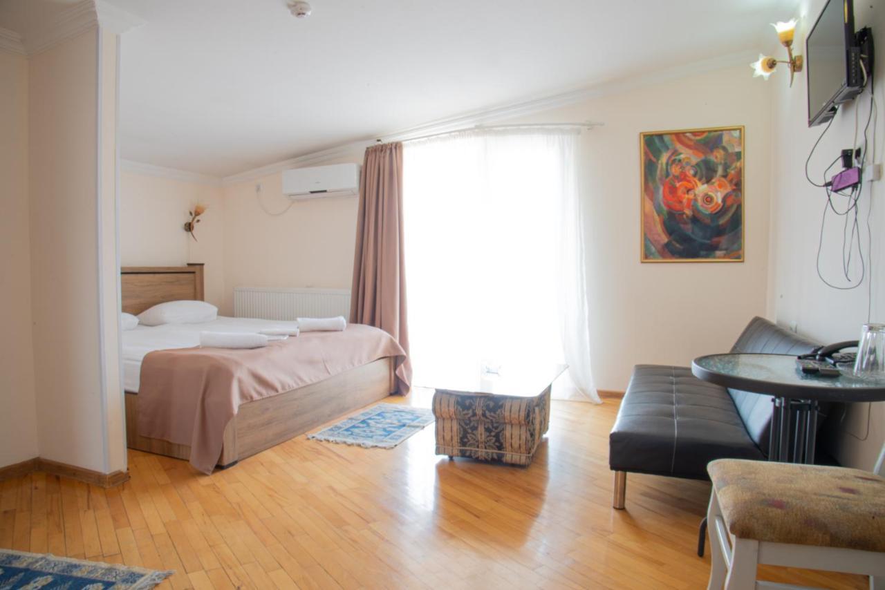 Stay Boutique Avlabari Tbilisi Esterno foto
