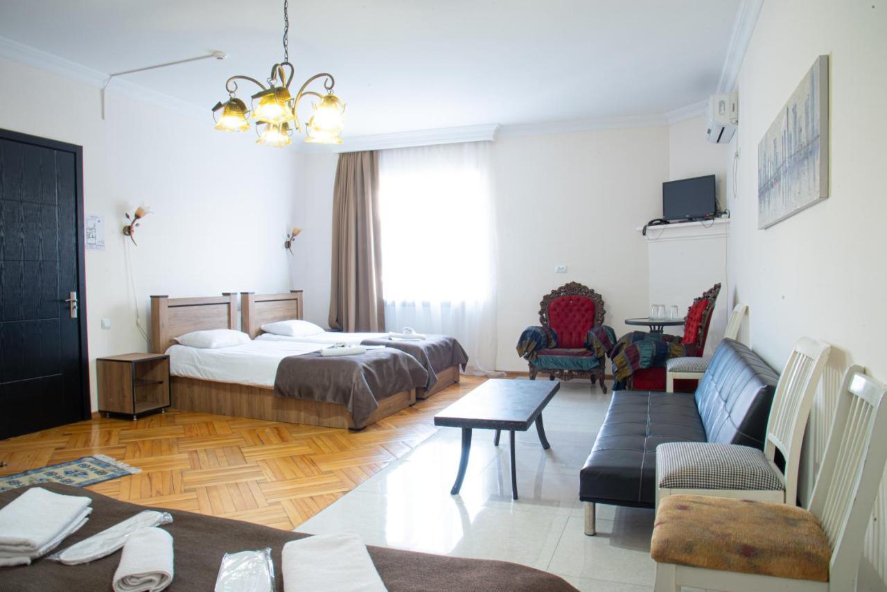 Stay Boutique Avlabari Tbilisi Esterno foto