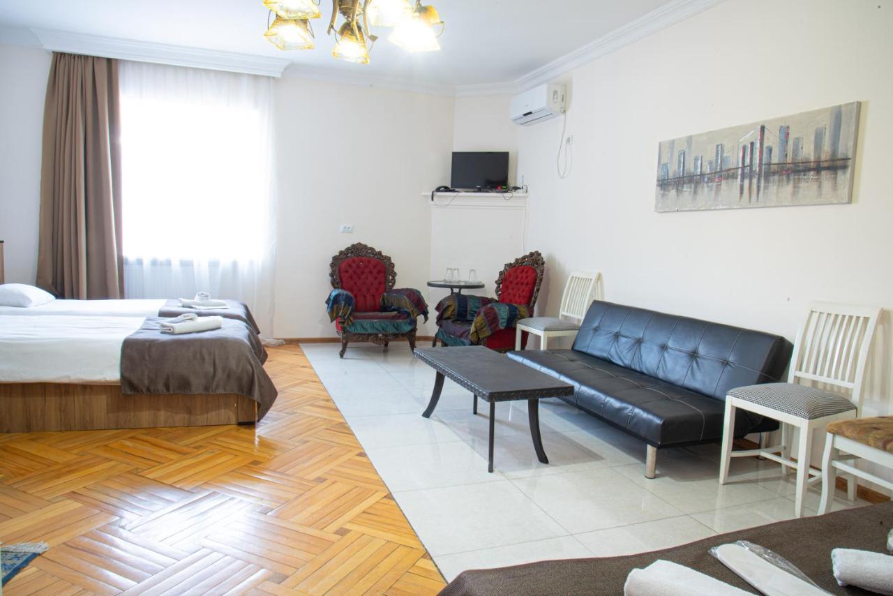 Stay Boutique Avlabari Tbilisi Esterno foto